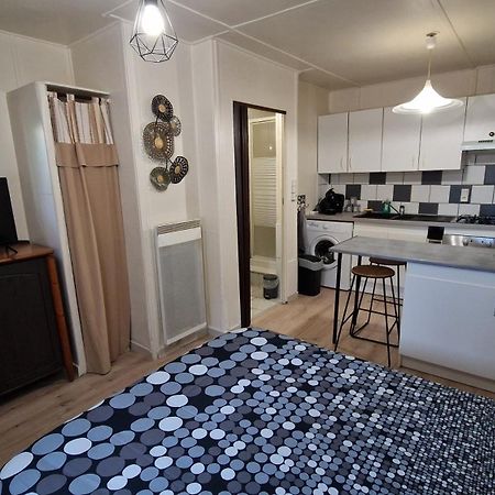 Le Studio Remcam Saint-Mitre-les-Remparts Extérieur photo