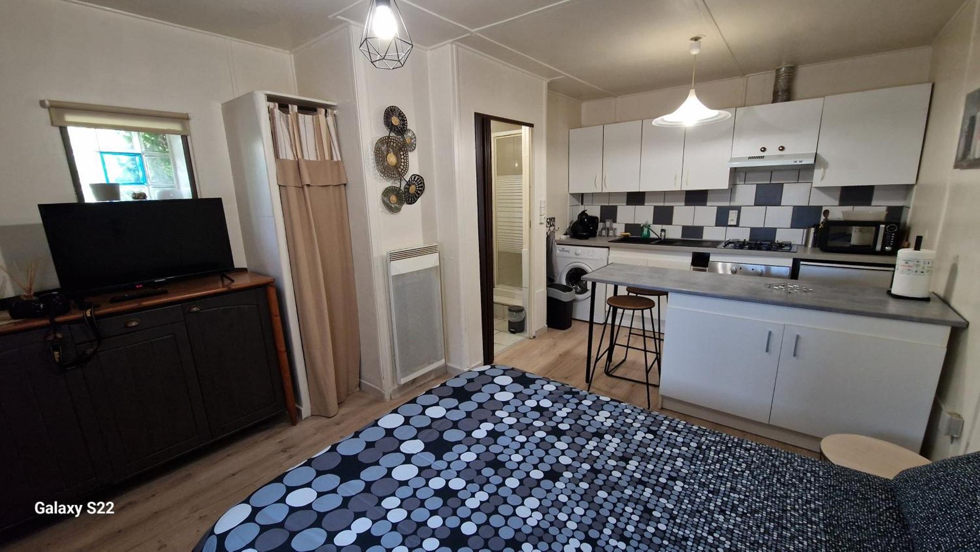 Le Studio Remcam Saint-Mitre-les-Remparts Extérieur photo